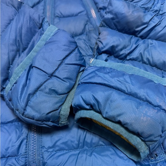 L.L. Bean Blue Hooded Down Bunting - Picture 6 of 7